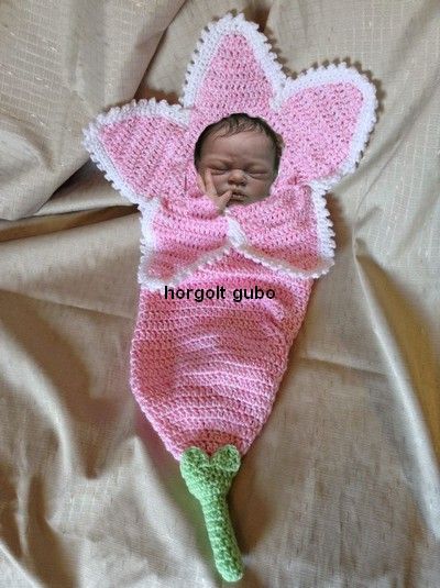 horgolt_virag_gubo.jpg